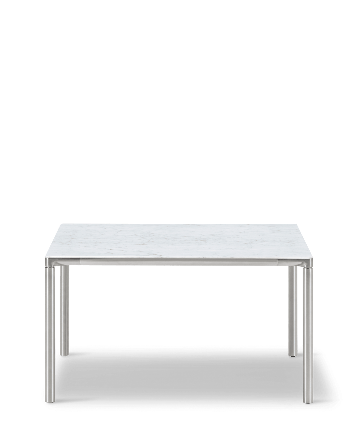 Fredericia Piloti Alu Table 75 × 75 cm. Velg understell og bordplate