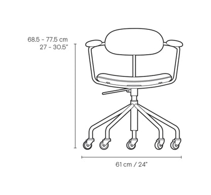 Carl Hansen CH621 Swivel Chair dreiestol – måltegning forfra