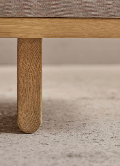 Carl Hansen CU BM0555 rund pute til BM0555 dagseng – miljøbilde