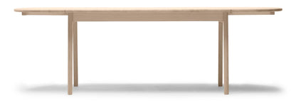 Carl Hansen CH006 spisebord – Eik, såpe