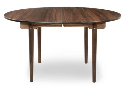 Carl Hansen CH337 spisebord – Valnøtt, lakk