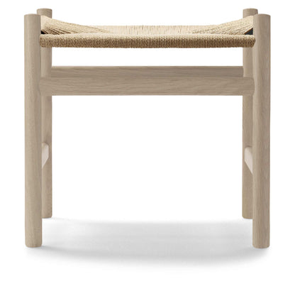 Carl Hansen CH53 fotskammel – eik, hvitolje, naturfarget papirgarn