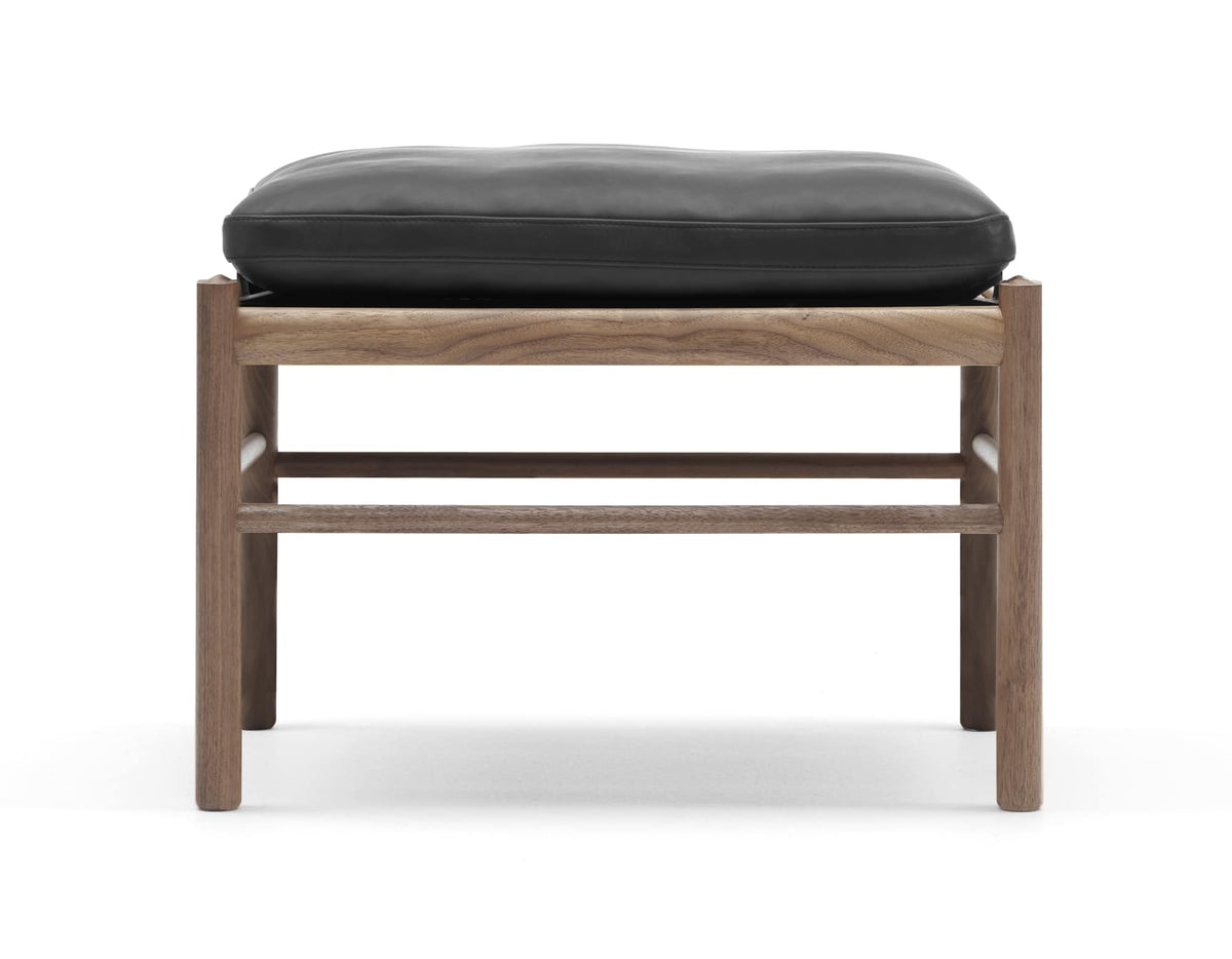 Carl Hansen OW149F Colonial Footstool – valnøtt, olje