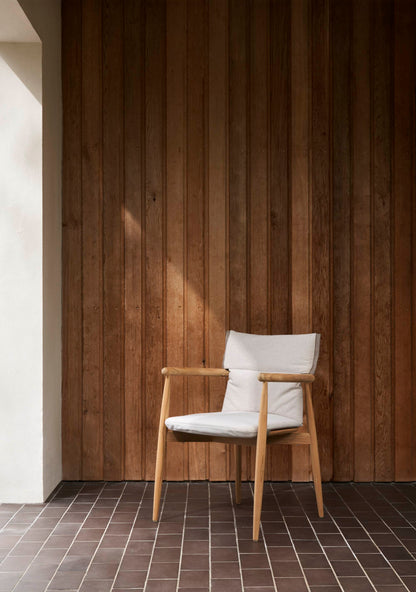 Carl Hansen CU E008 pute til E008 – miljøbilde
