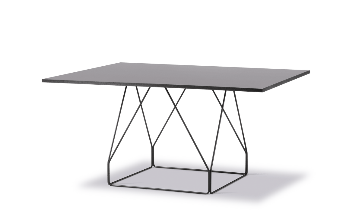 Fredericia JG Table 140 × 140 cm. Velg understell og bordplate