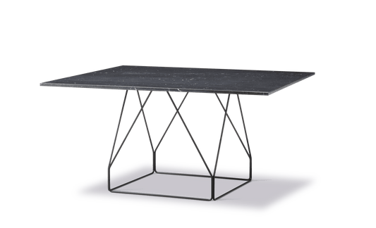 Fredericia JG Table 140 × 140 cm. Velg understell og bordplate