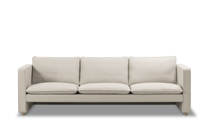 Fredericia Jota sofa 231 cm, 3-seter. Velg tekstil og armputer.