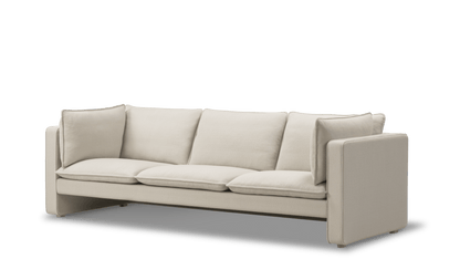 Fredericia Jota sofa 231 cm, 3-seter. Velg tekstil og armputer