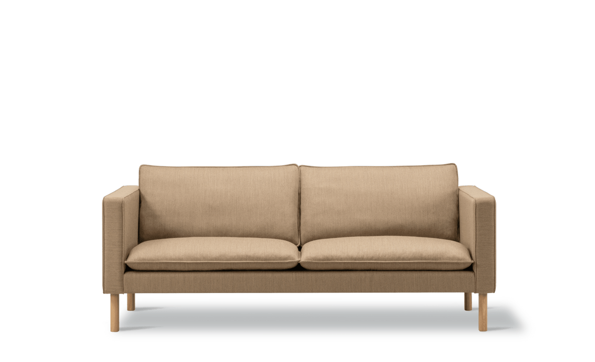 Fredericia Jota sofa på ben, 185 cm, 2-seter. Velg tekstil og armputer