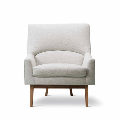 Fredericia A-Chair trestell. Velg tekstil og treverk