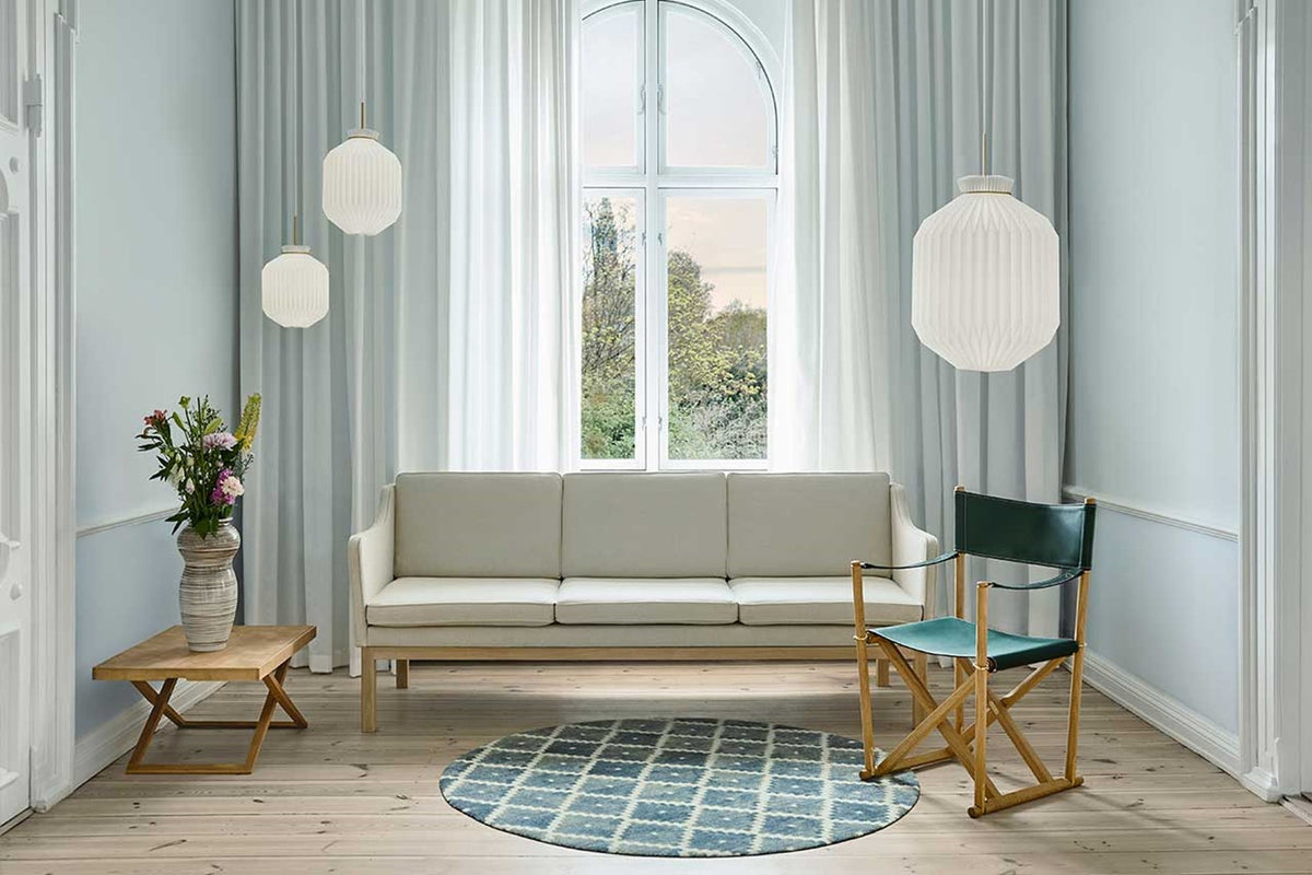 LE KLINT Modell 105 Anniversary pendel i interiør