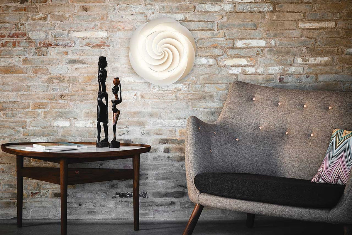 LE KLINT Modell 1320 Swirl tak- og vegglampe