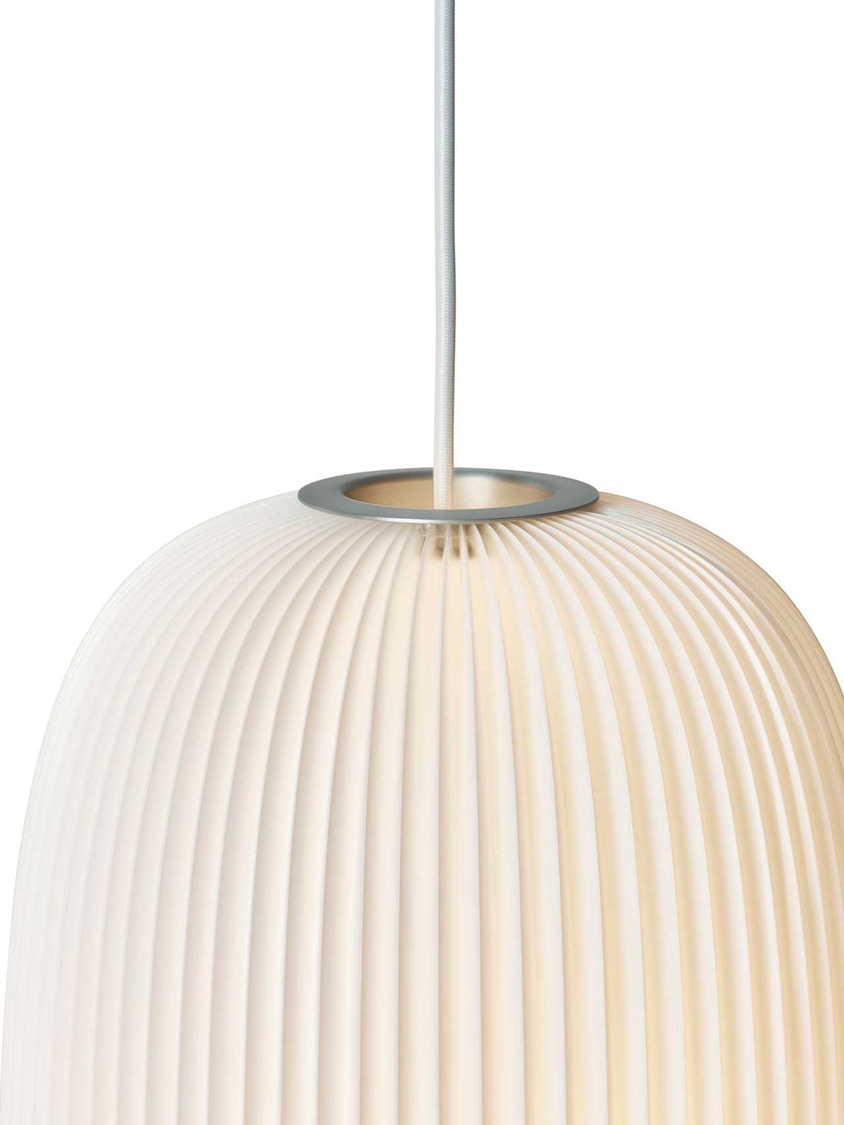 LE KLINT Modell 133 Lamella 2 pendel Ø30 × H52 cm – detalj
