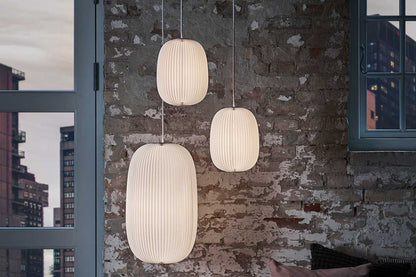 LE KLINT Modell 133 Lamella 2 pendel Ø30 × H52 cm i interiør