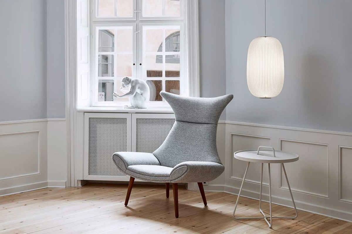 LE KLINT Modell 133 Lamella 2 pendel Ø30 × H52 cm i interiør