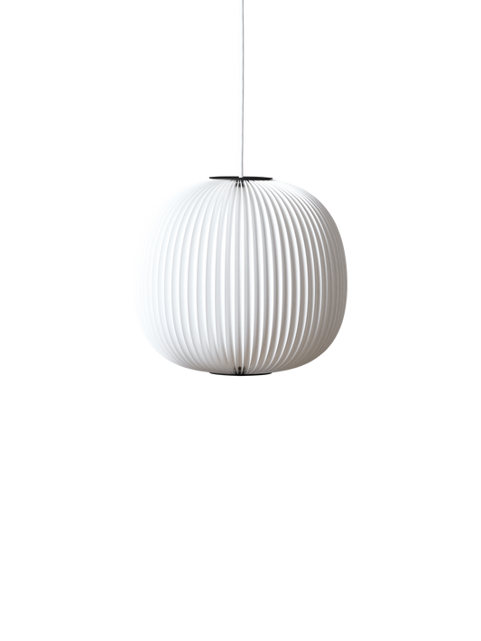 LE KLINT Modell 134 Lamella 3 pendel Ø33 × H29 cm – Sort