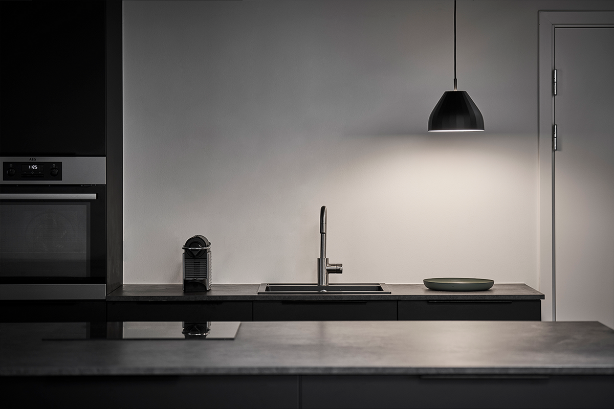 LE KLINT Modell 140 Facet pendel Ø24 cm i interiør