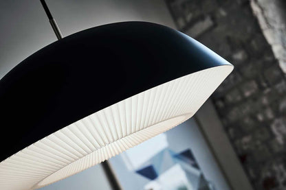 LE KLINT Modell 155 Caché XL pendel Ø55 cm – detalj
