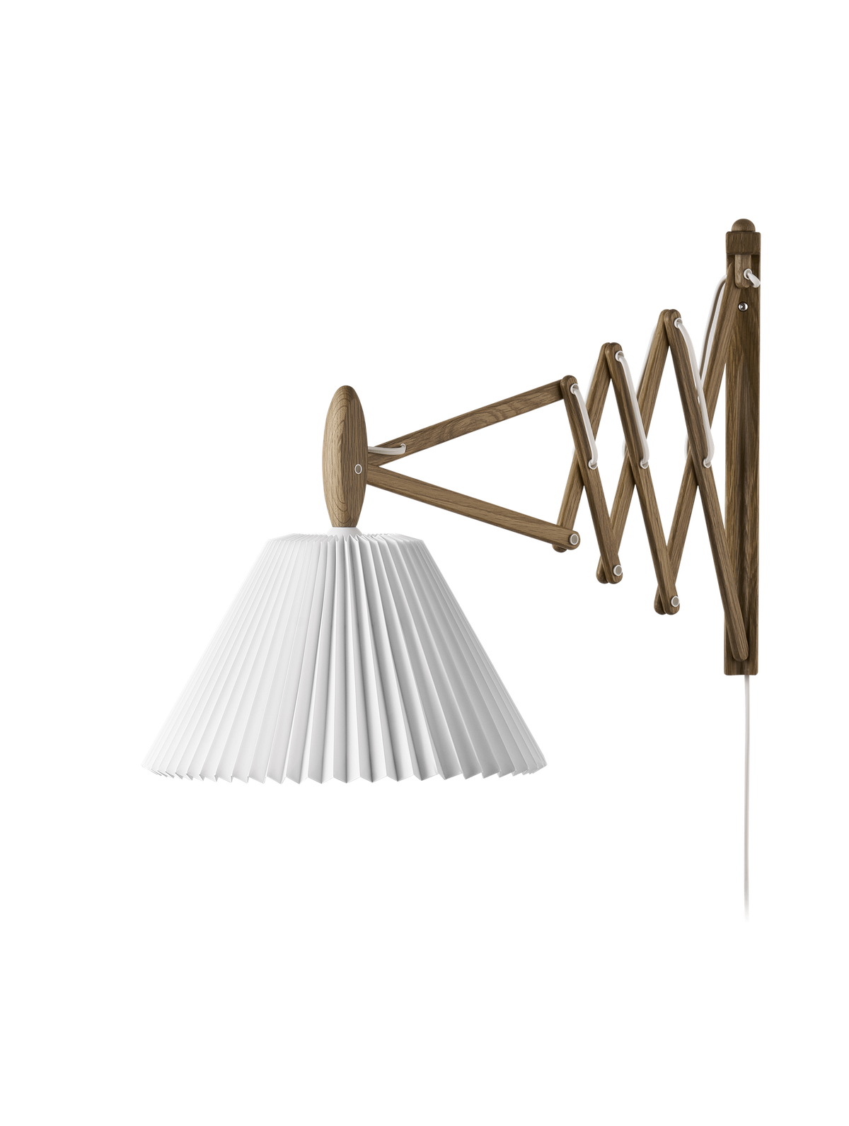 LE KLINT Sax 233 vegglampe, lang arm, skjerm 2/21 – Røkt eik, Standard (plastfolie)