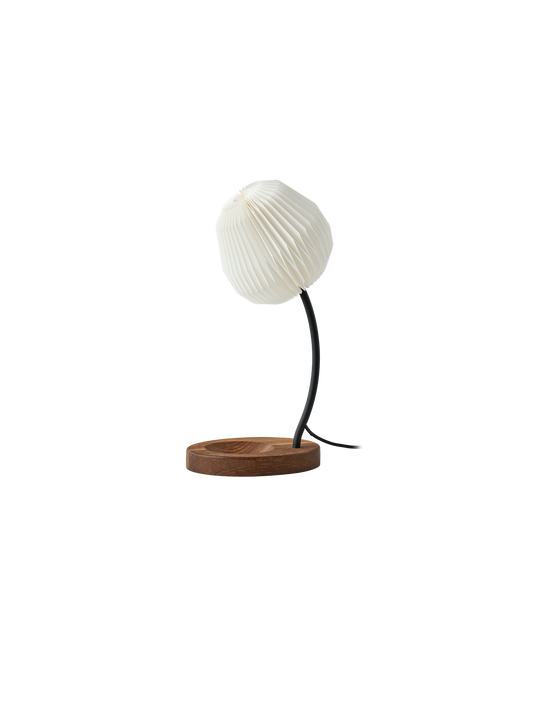 LE KLINT Modell 330 Bouquet bordlampe H36 cm – Røkt eik / sort, Standard (plastfolie)