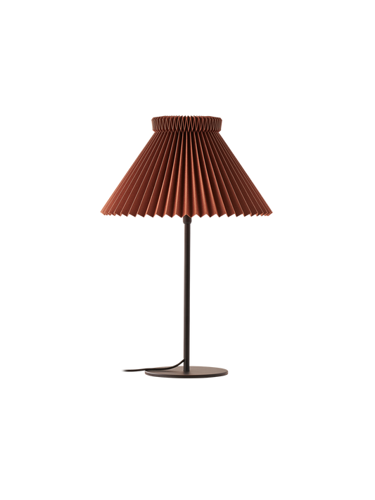 LE KLINT Modell 334 bordlampe H50 cm – Papir, Chocolate
