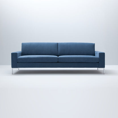 LK Hjelle Arena loveseat 98. Velg tekstil og armbredde.