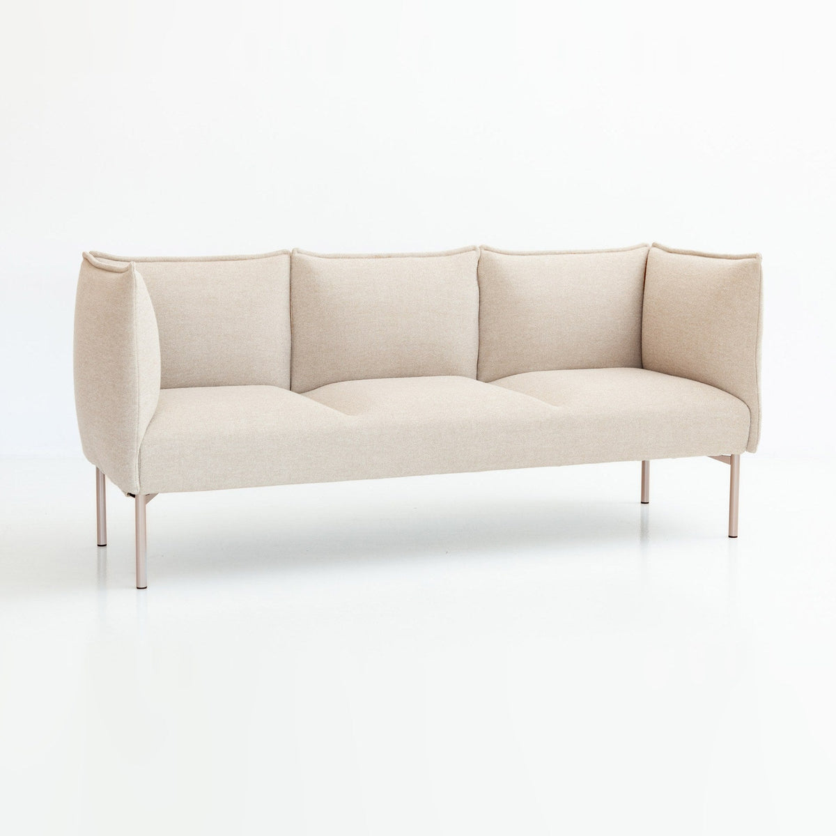 LK Hjelle Lobby L30-001-1: 3-seter, uten arm venstre, rygg ingen + ingen + lav, lav arm høyre. Velg tekstil og benfarge.
