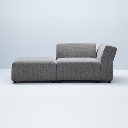 LK Hjelle OK 001 pall (ottoman). Velg tekstil.