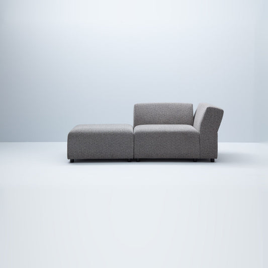 LK Hjelle OK 103 modul 1-seter med arm venstre. Velg tekstil.