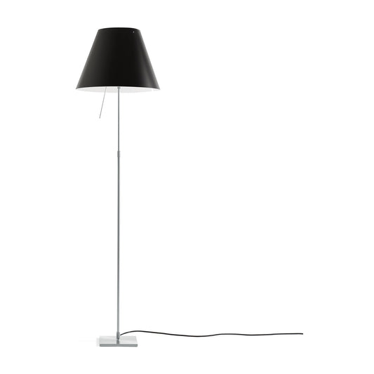 Luceplan Costanza gulvlampe, teleskopisk med av/på-bryter. Velg farge