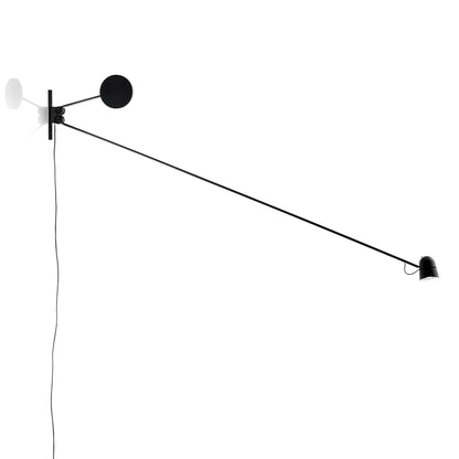 Luceplan Counterbalance vegglampe. Velg farge