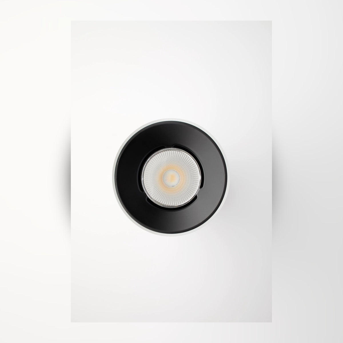 Luceplan E04 taklampe Ø 7 cm. Velg farge