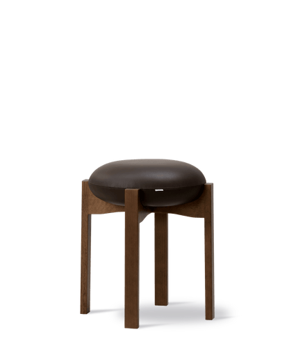 Fredericia Pioneer krakk, h. 46 cm. Velg tekstil og treverk