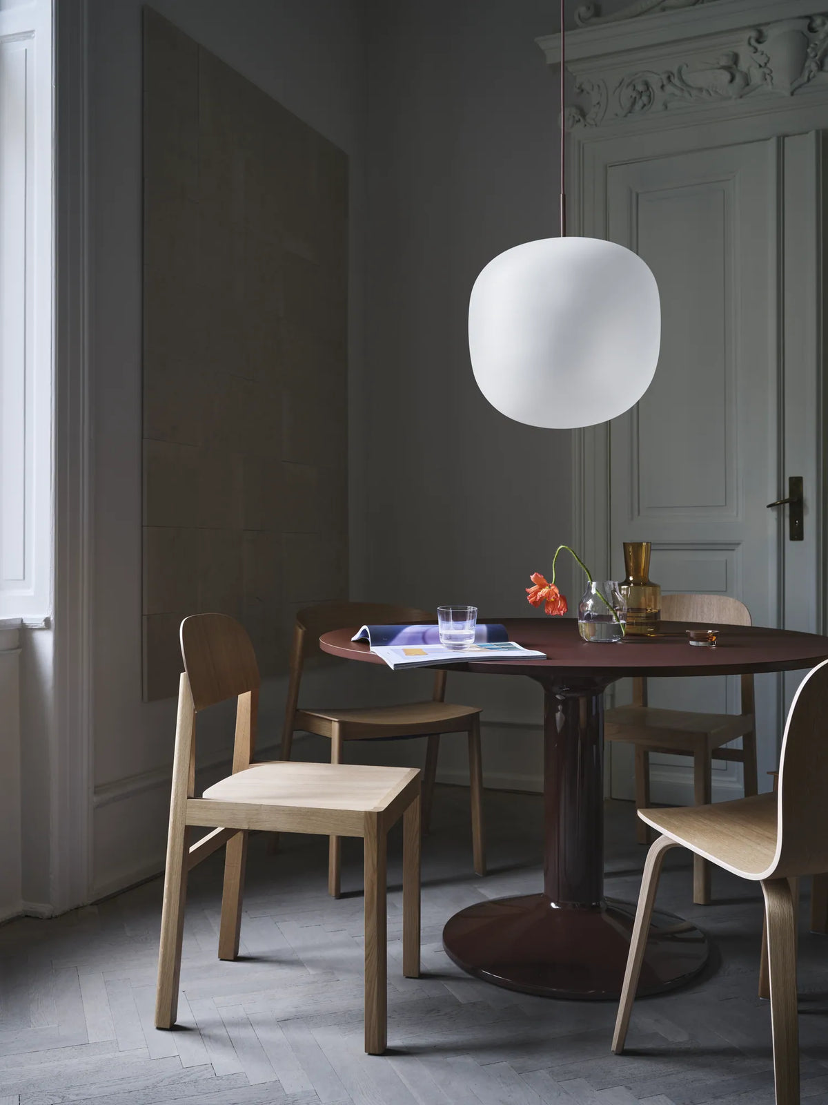Muuto Raise karaffel. Velg farge