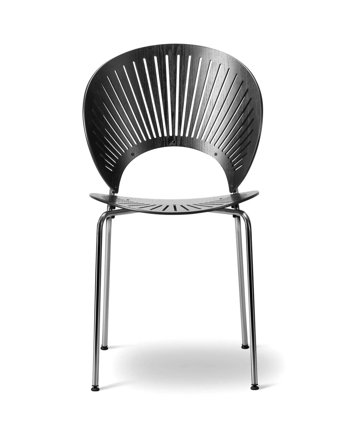 Fredericia Trinidad Chair tresete. Velg understell og treverk.