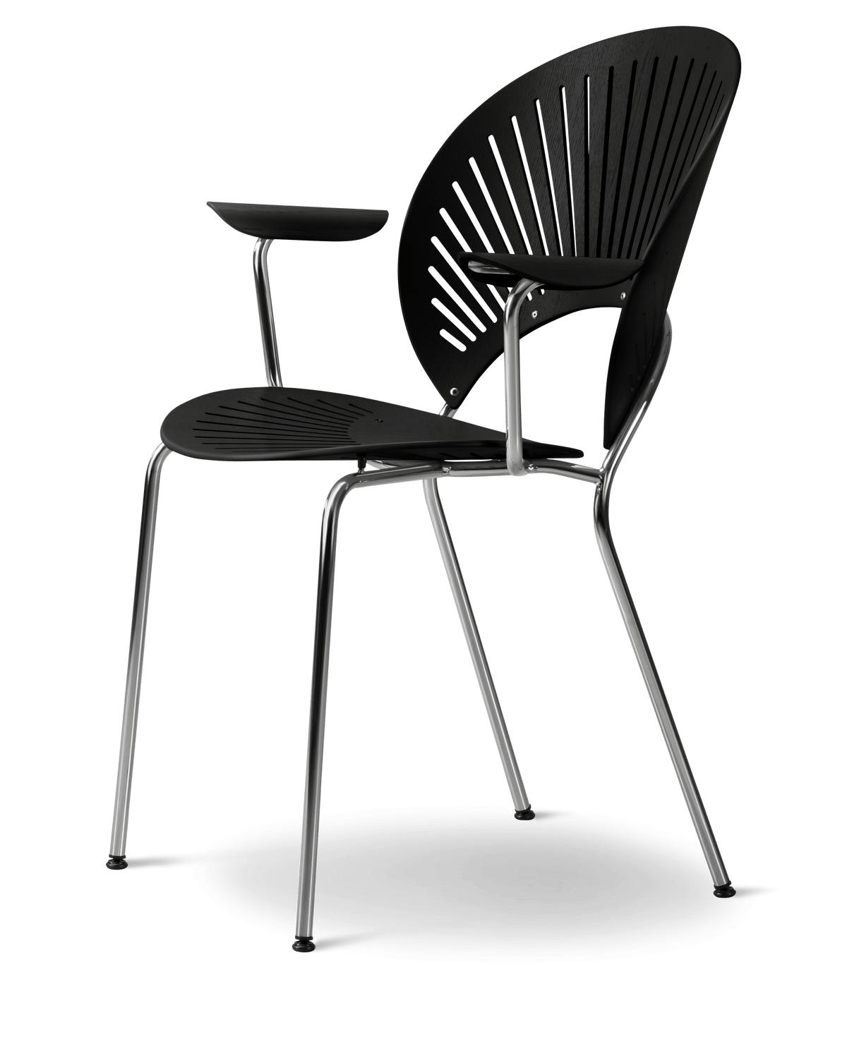 Fredericia Trinidad Armchair tresete. Velg understell og treverk