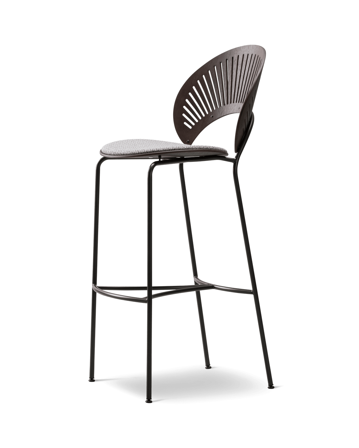 Fredericia Trinidad Barstool setepolstret. Velg tekstil og treverk