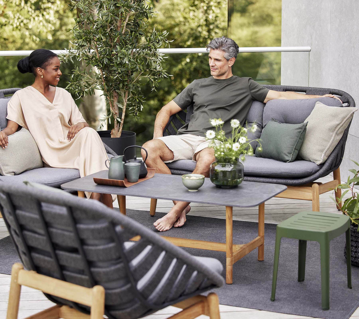 Cane-line Strington 2-seter sofa, teak. Velg utførelse