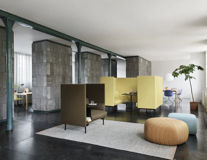 Muuto Outline Highback Cabin med bord 100 2-seter