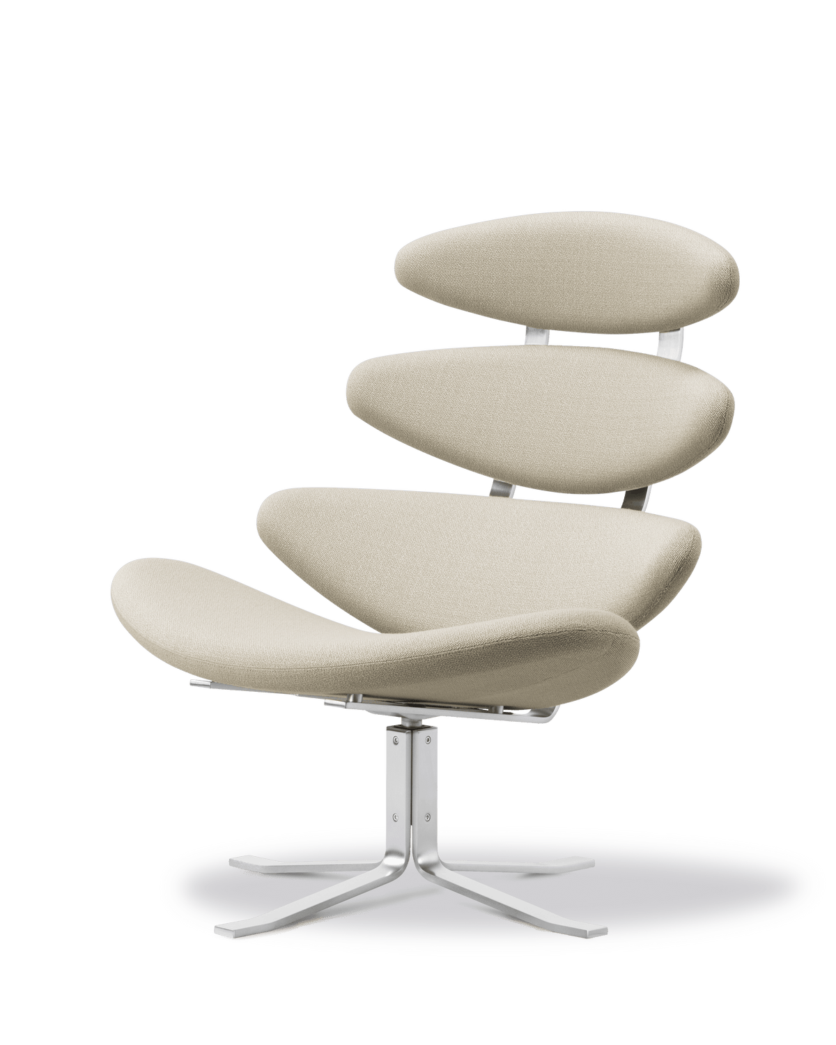 Fredericia Corona Chair loungestol med dreiefot. Velg tekstil og understell