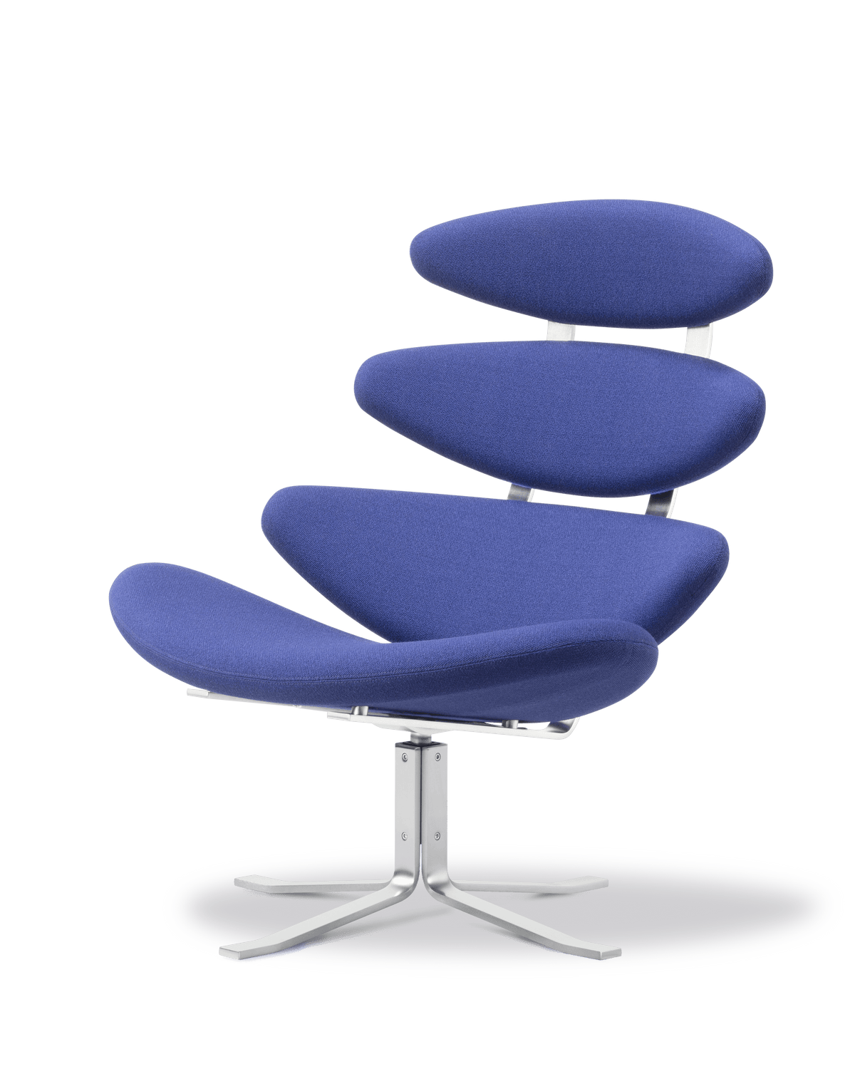Fredericia Corona Chair loungestol med dreiefot. Velg tekstil og understell