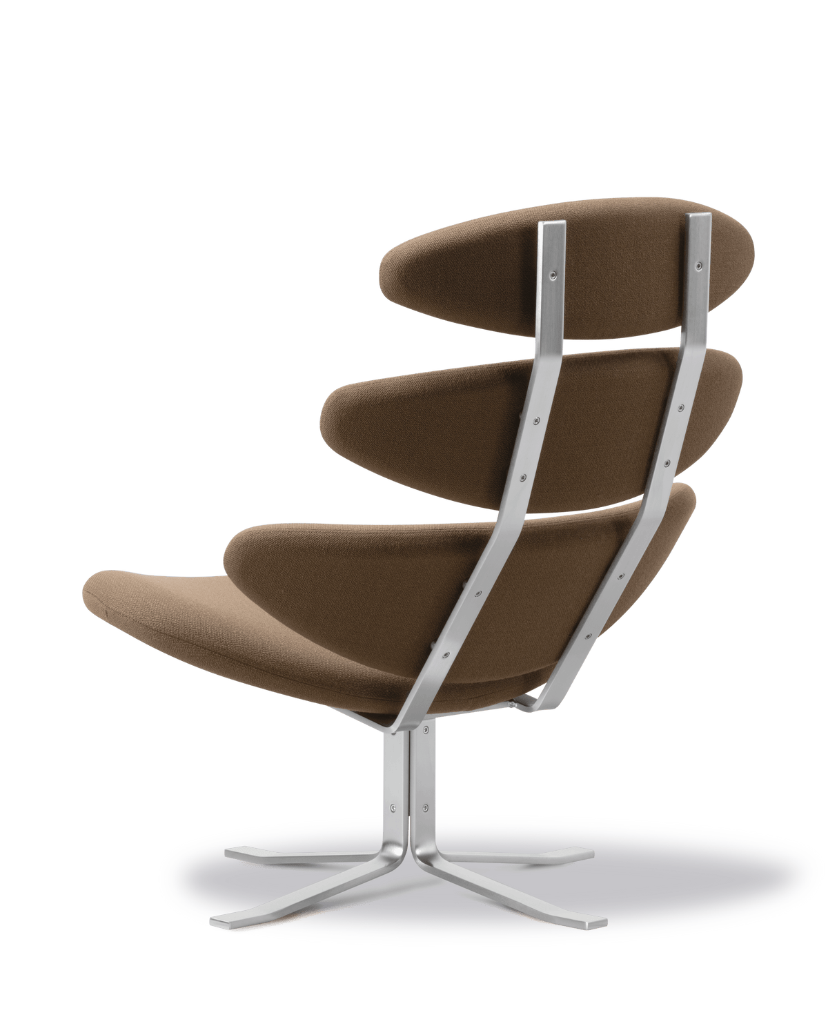 Fredericia Corona Chair loungestol med dreiefot. Velg tekstil og understell