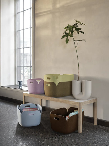 Muuto Kink vase. Velg størrelse og farge