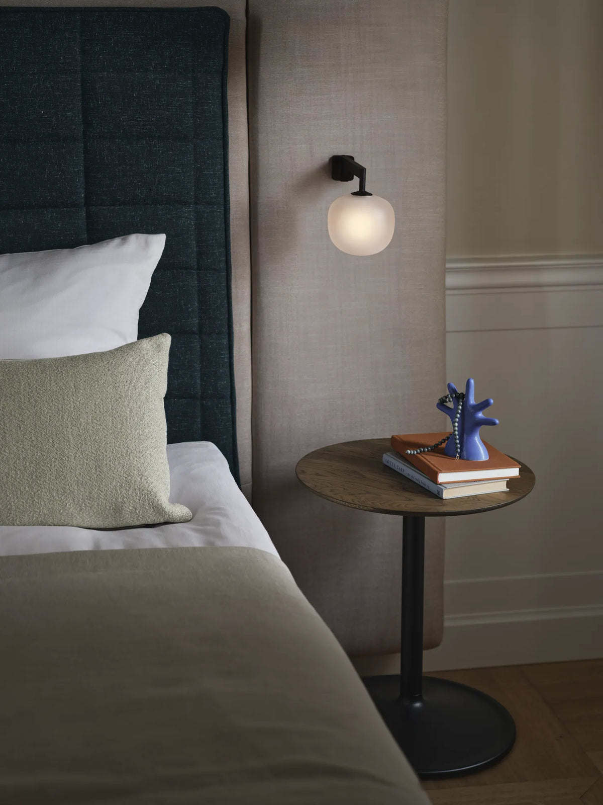 Muuto Rime vegglampe. Velg farge