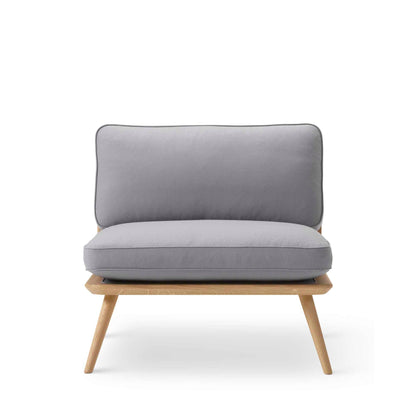Fredericia Spine Lounge Chair lenestol. Velg tekstil og treverk