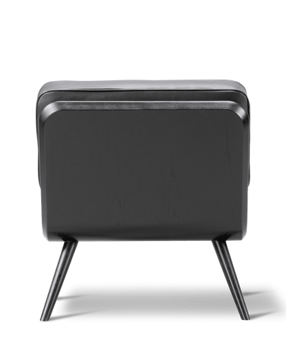 Fredericia Spine Lounge Chair Petit lenestol. Velg tekstil og treverk