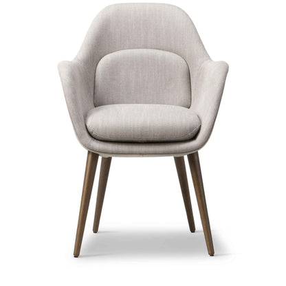 Fredericia Swoon Dining Armchair trestell. Velg tekstil