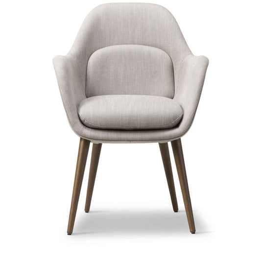Fredericia Swoon Dining Armchair trestell. Velg tekstil
