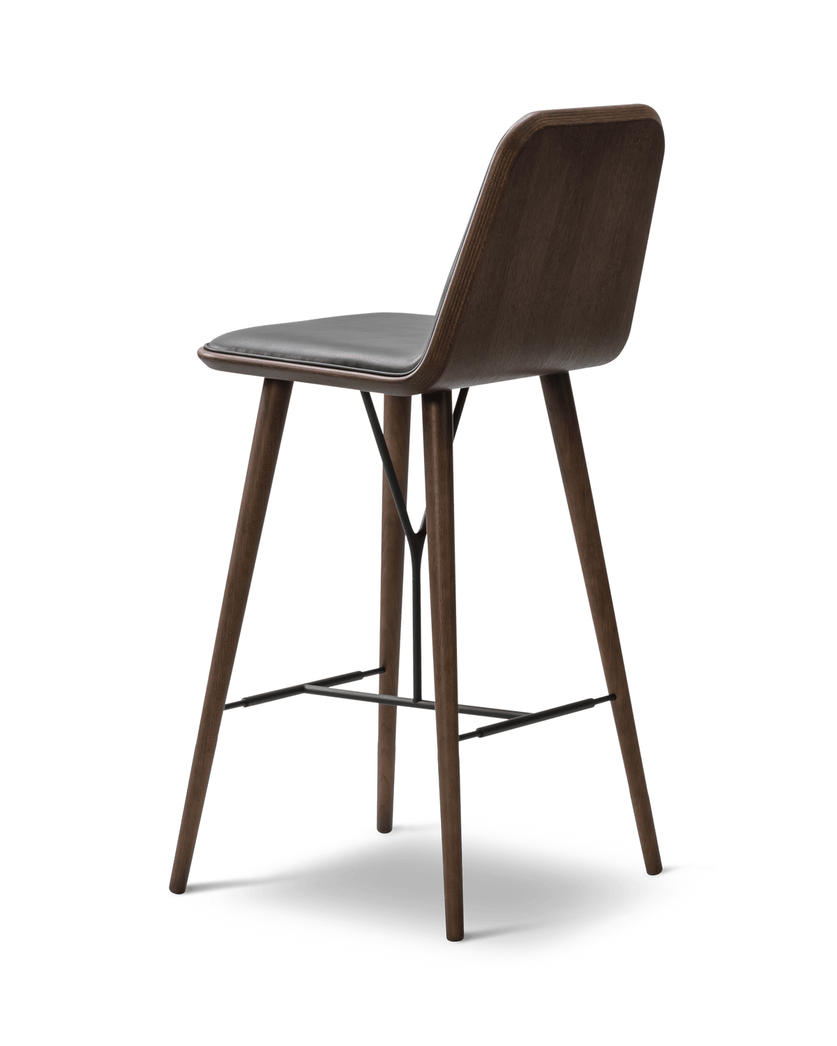 Fredericia Spine Wood Barstool forsidepolstret. Velg tekstil og treverk