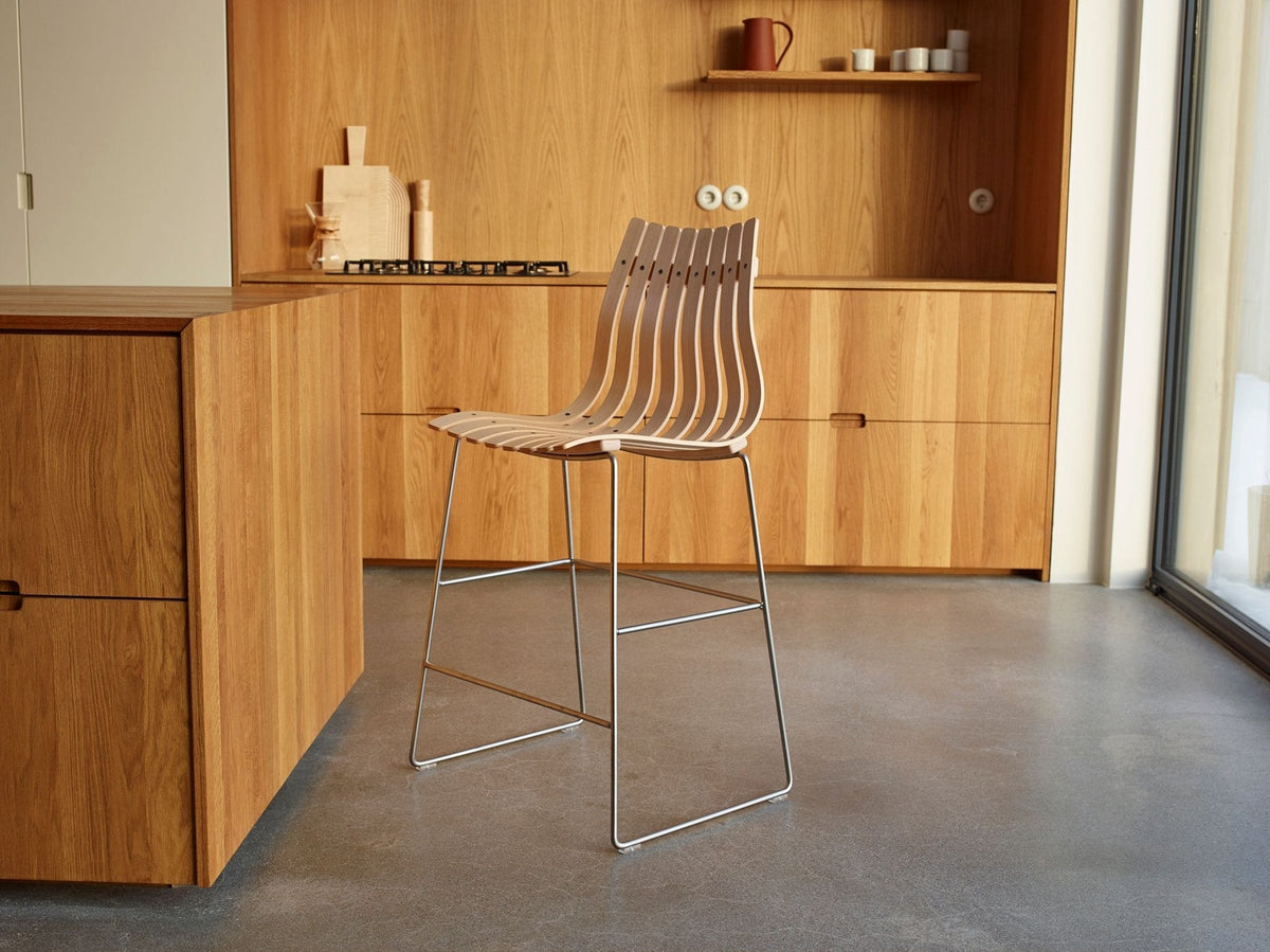 Fjordfiesta Scandia Kitchen Stool kjøkkenkrakk 65 cm. Velg treverk